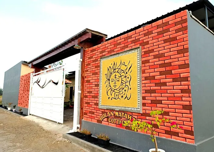 Bulan Matahari Cottage